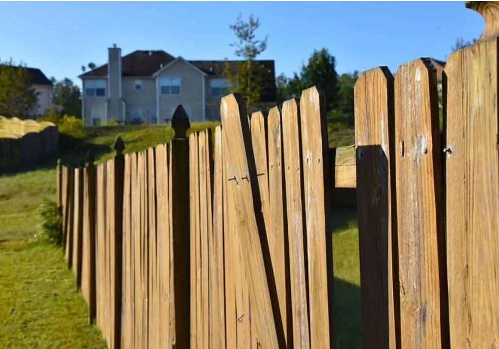 Fence Repair